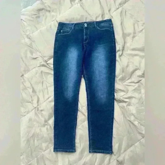 THORN • Super Soft High-Rise Skinny Jeans size 14 - Picture 1 of 6